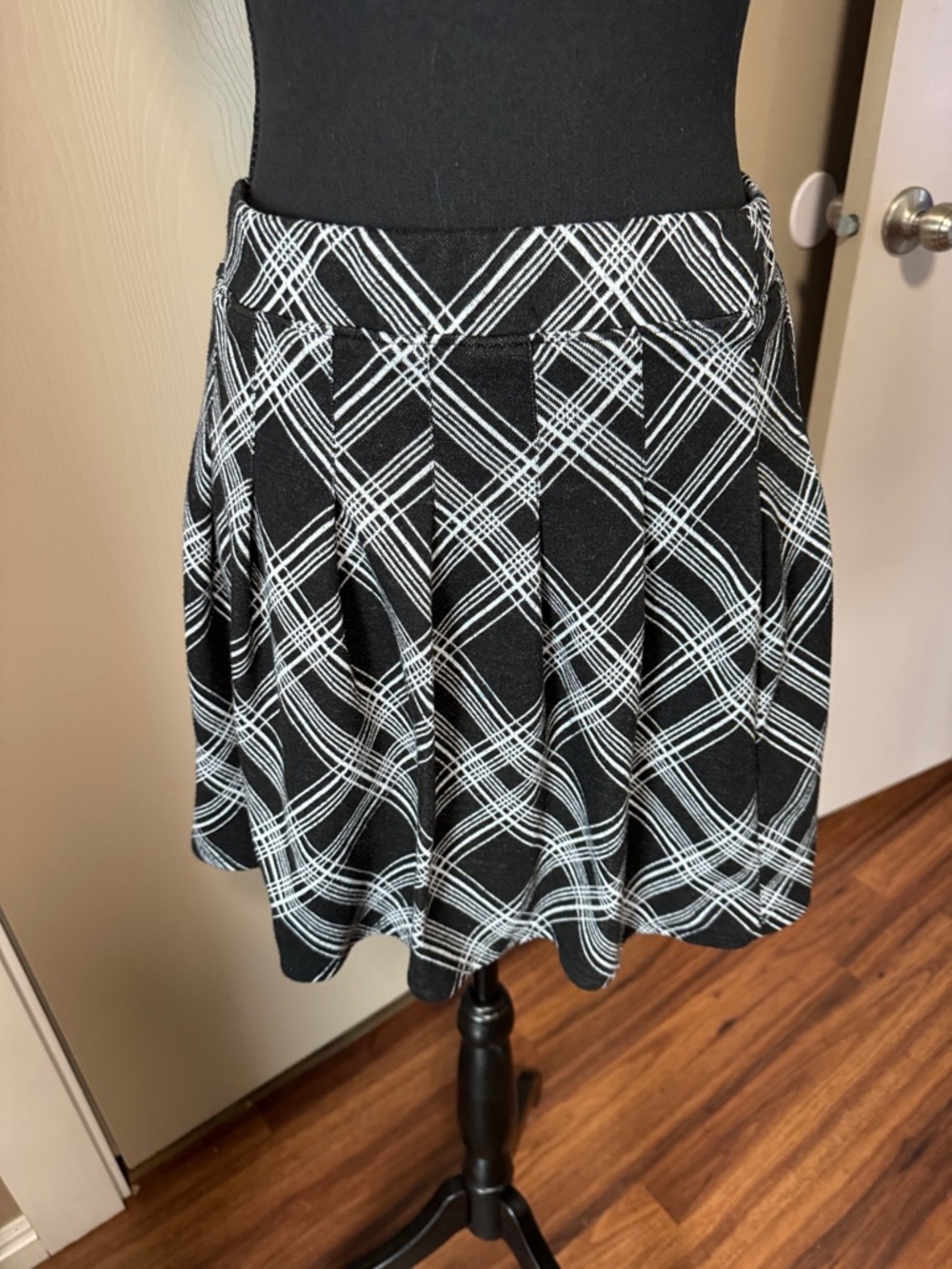 SO Black and White Plaid Circle Skirt